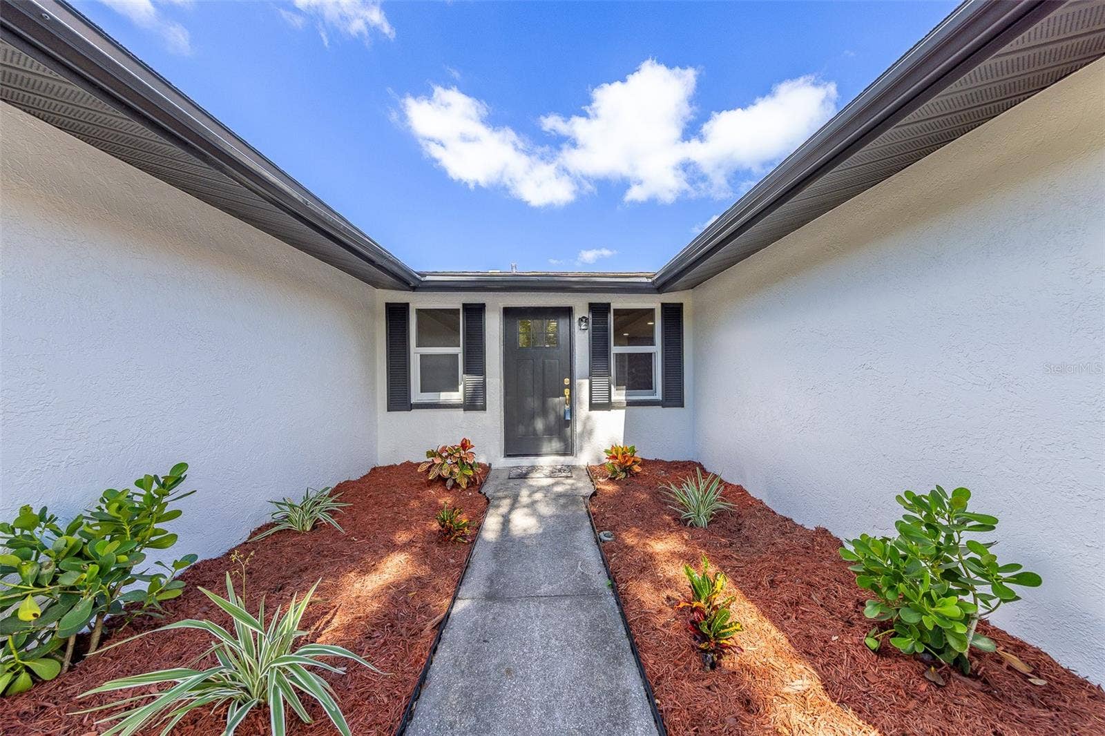 7149 CHANNELSIDE LANE N, Pinellas Park, FL 33781