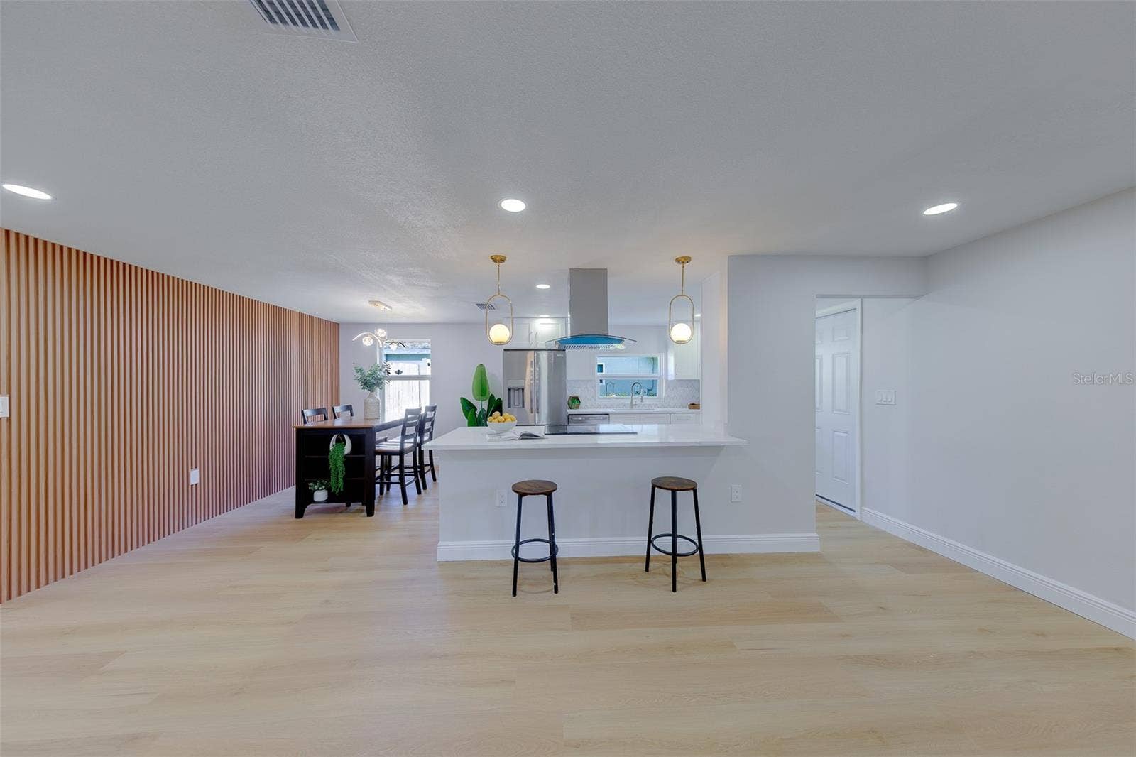 7149 CHANNELSIDE LANE N, Pinellas Park, FL 33781