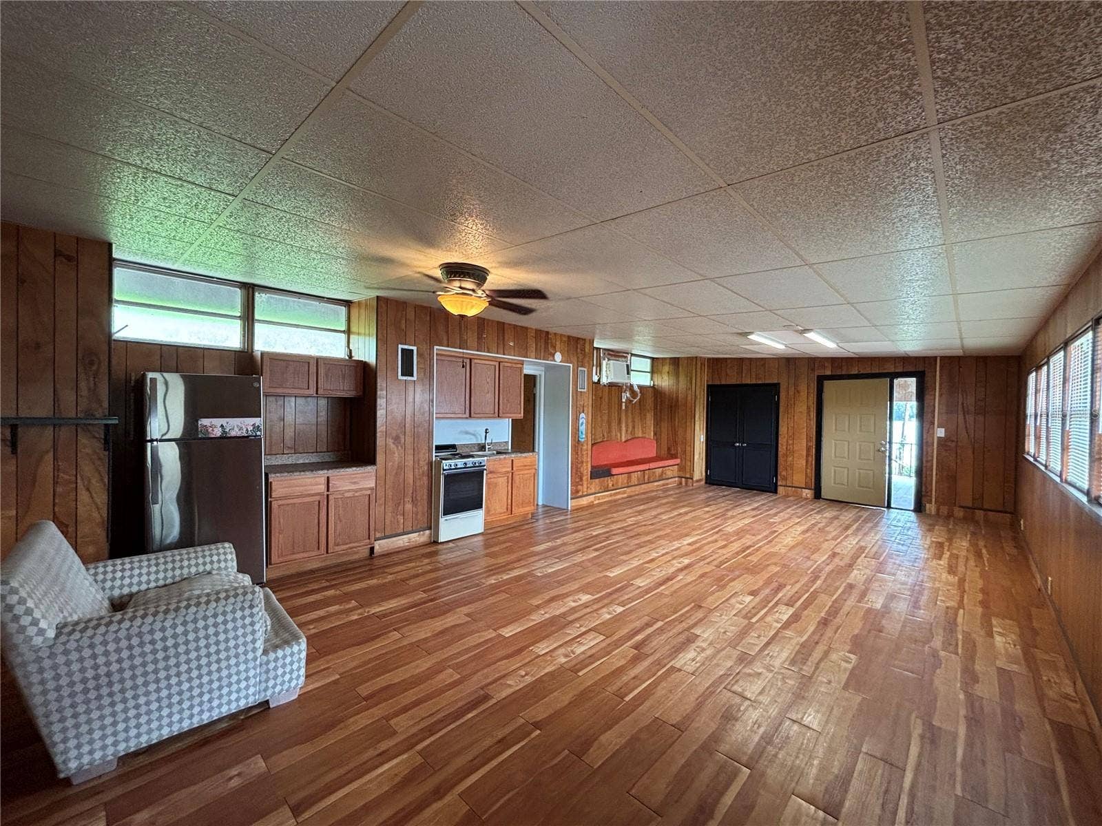 21335 COAKLEY LANE, #B-Loft, Land O Lakes, FL 34639 21335 COAKLEY LANE, #B-Loft, Land O Lakes, FL 34639