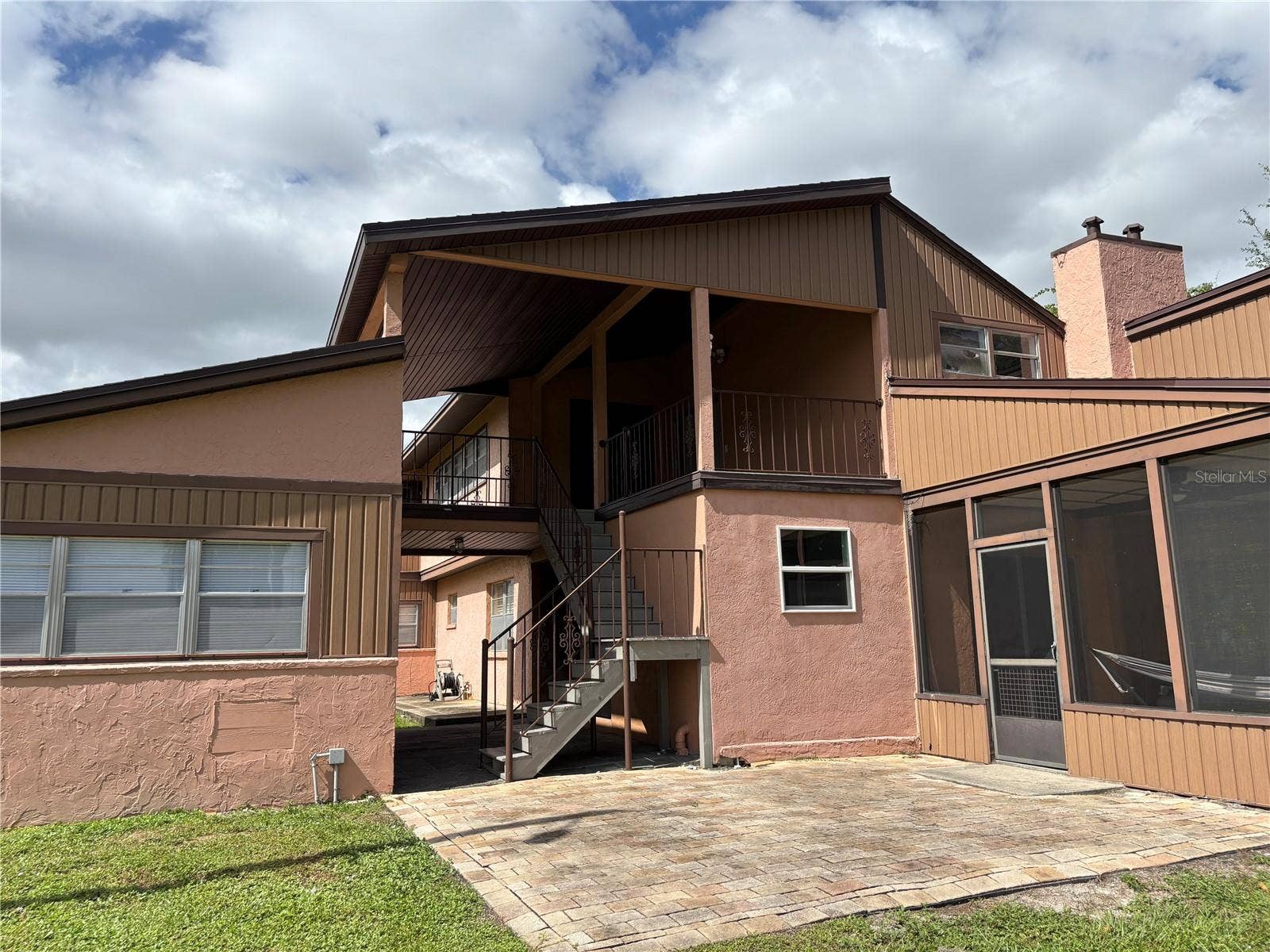 21335 COAKLEY LANE, #B-Loft, Land O Lakes, FL 34639 21335 COAKLEY LANE, #B-Loft, Land O Lakes, FL 34639