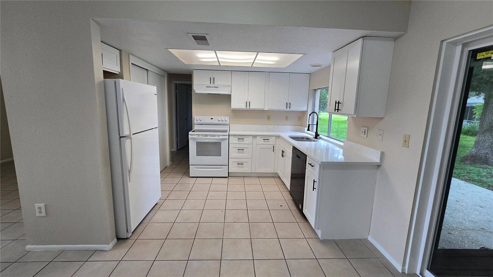 12817 WOODBINE DRIVE, Hudson, FL 34667 12817 WOODBINE DRIVE, Hudson, FL 34667