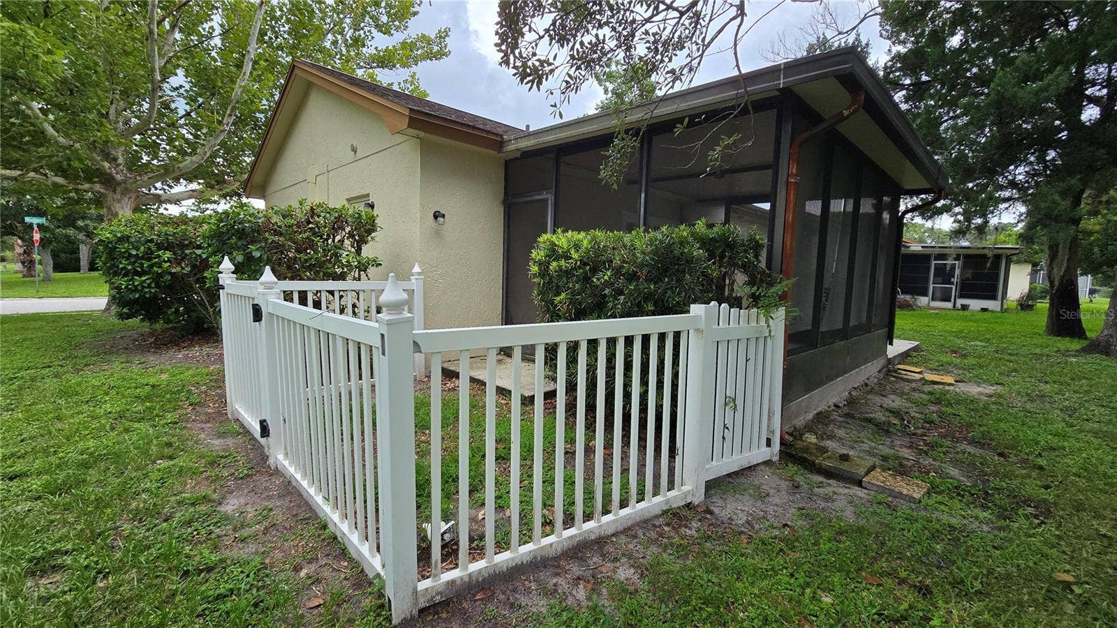 12817 WOODBINE DRIVE, Hudson, FL 34667 12817 WOODBINE DRIVE, Hudson, FL 34667