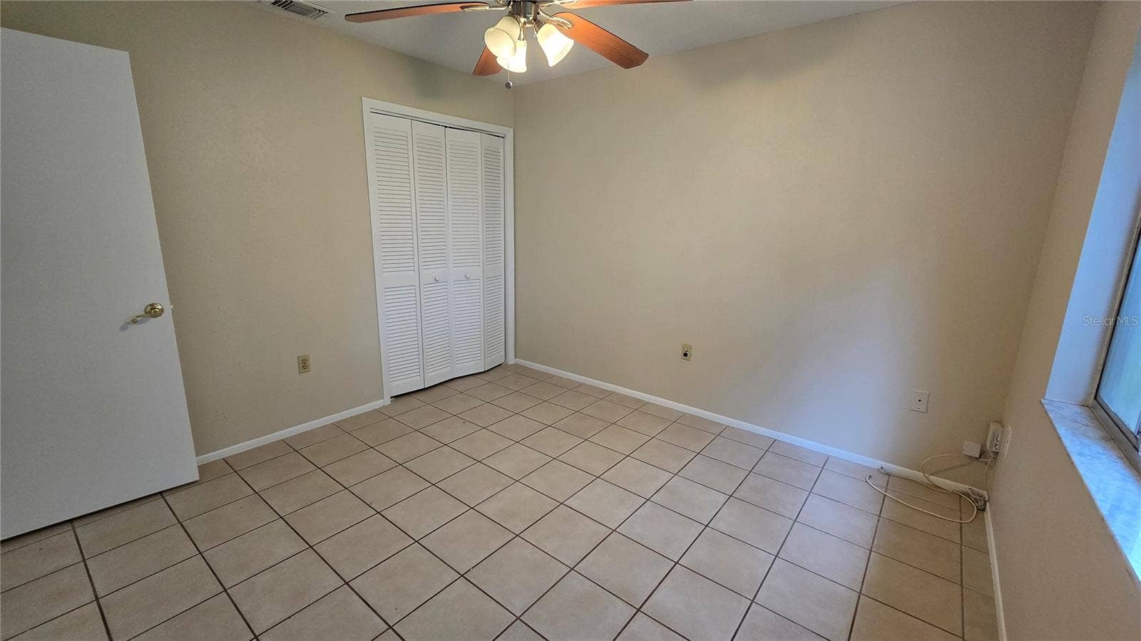 12817 WOODBINE DRIVE, Hudson, FL 34667 12817 WOODBINE DRIVE, Hudson, FL 34667