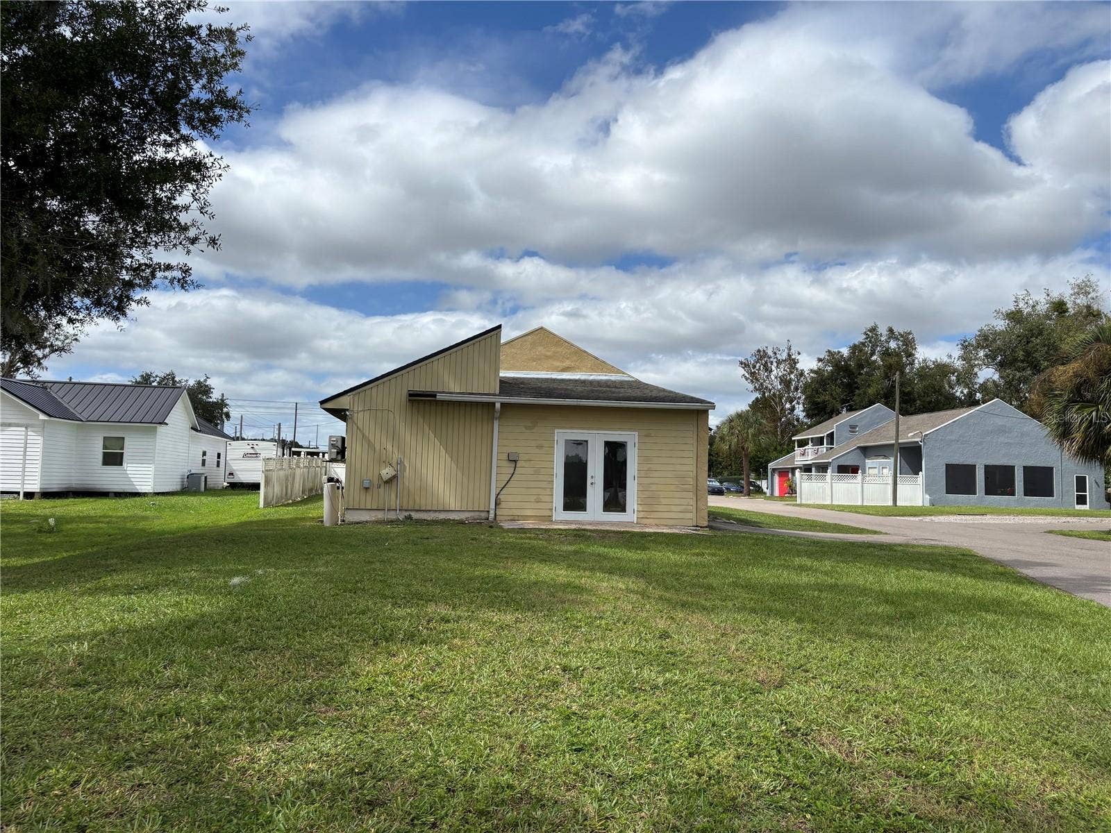 21334 COAKLEY, Land O Lakes, FL 34639 21334 COAKLEY, Land O Lakes, FL 34639