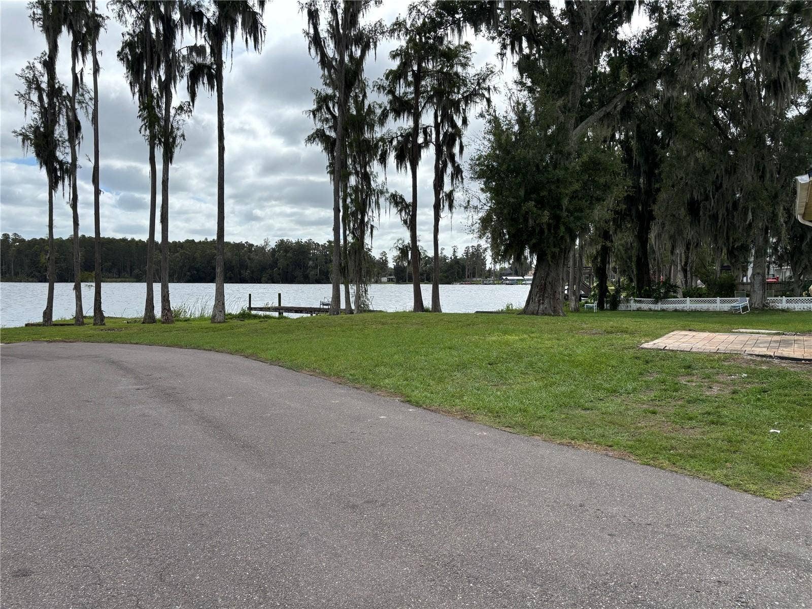 21334 COAKLEY, Land O Lakes, FL 34639 21334 COAKLEY, Land O Lakes, FL 34639
