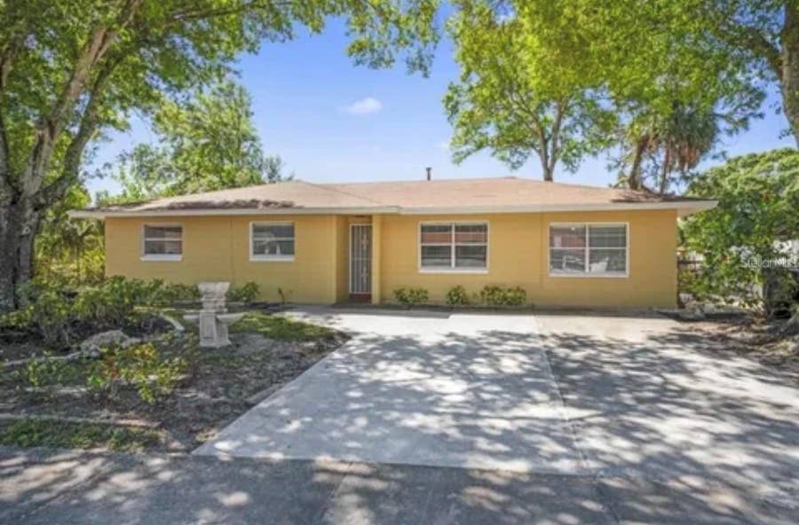 Property photo for 5831 HAMMON DRIVE, Tampa, FL