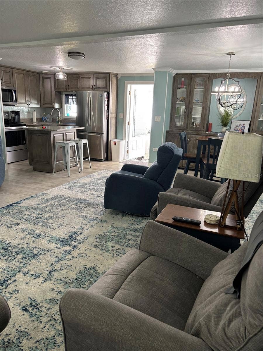 20 MOUNTAIN LAUREL DRIVE, Palm Harbor, FL 34684 Great room