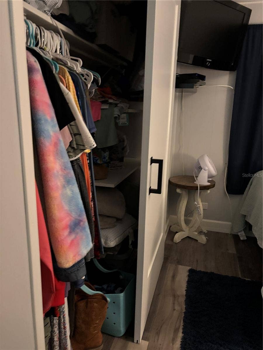 20 MOUNTAIN LAUREL DRIVE, Palm Harbor, FL 34684 Primary bedroom walk in closet
