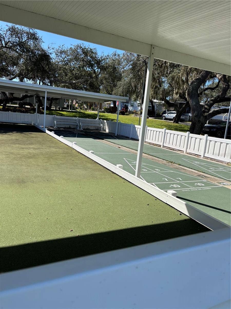 20 MOUNTAIN LAUREL DRIVE, Palm Harbor, FL 34684 Shuffleboard court