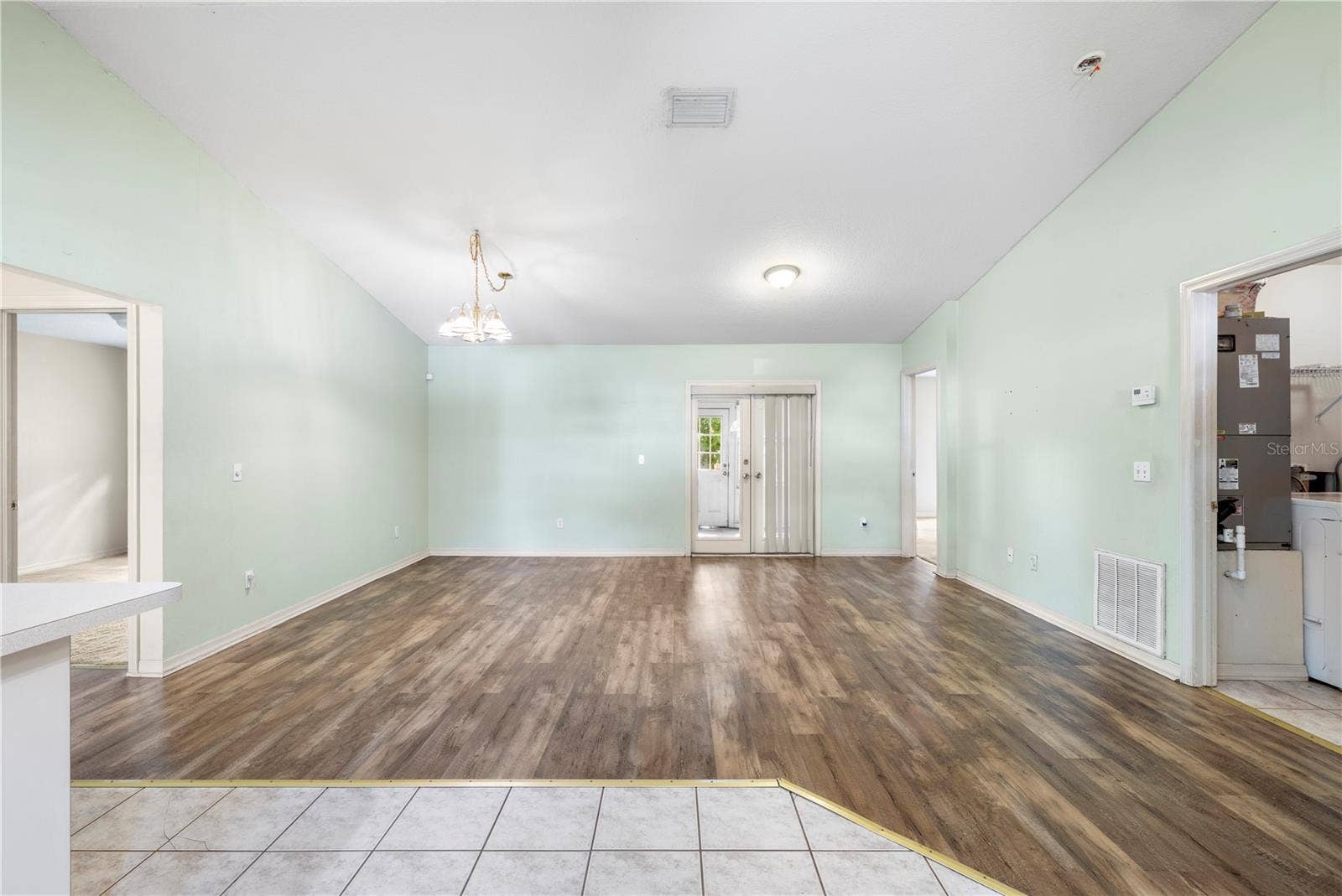 4201 E WILMA STREET, Tampa, FL 33617