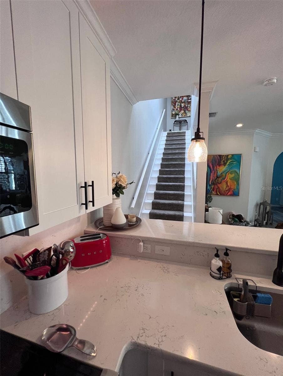 411 S MELVILLE AVENUE, #4, Tampa, FL 33606 411 S MELVILLE AVENUE, #4, Tampa, FL 33606
