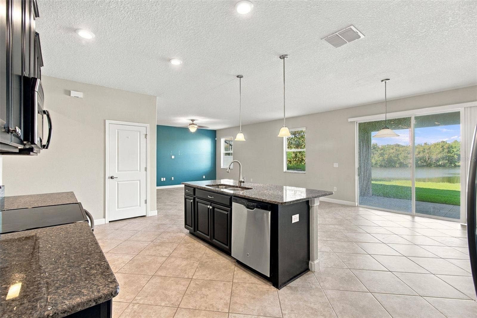 12317 BALLENTRAE FOREST DRIVE, Riverview, FL 33579 12317 BALLENTRAE FOREST DRIVE, Riverview, FL 33579