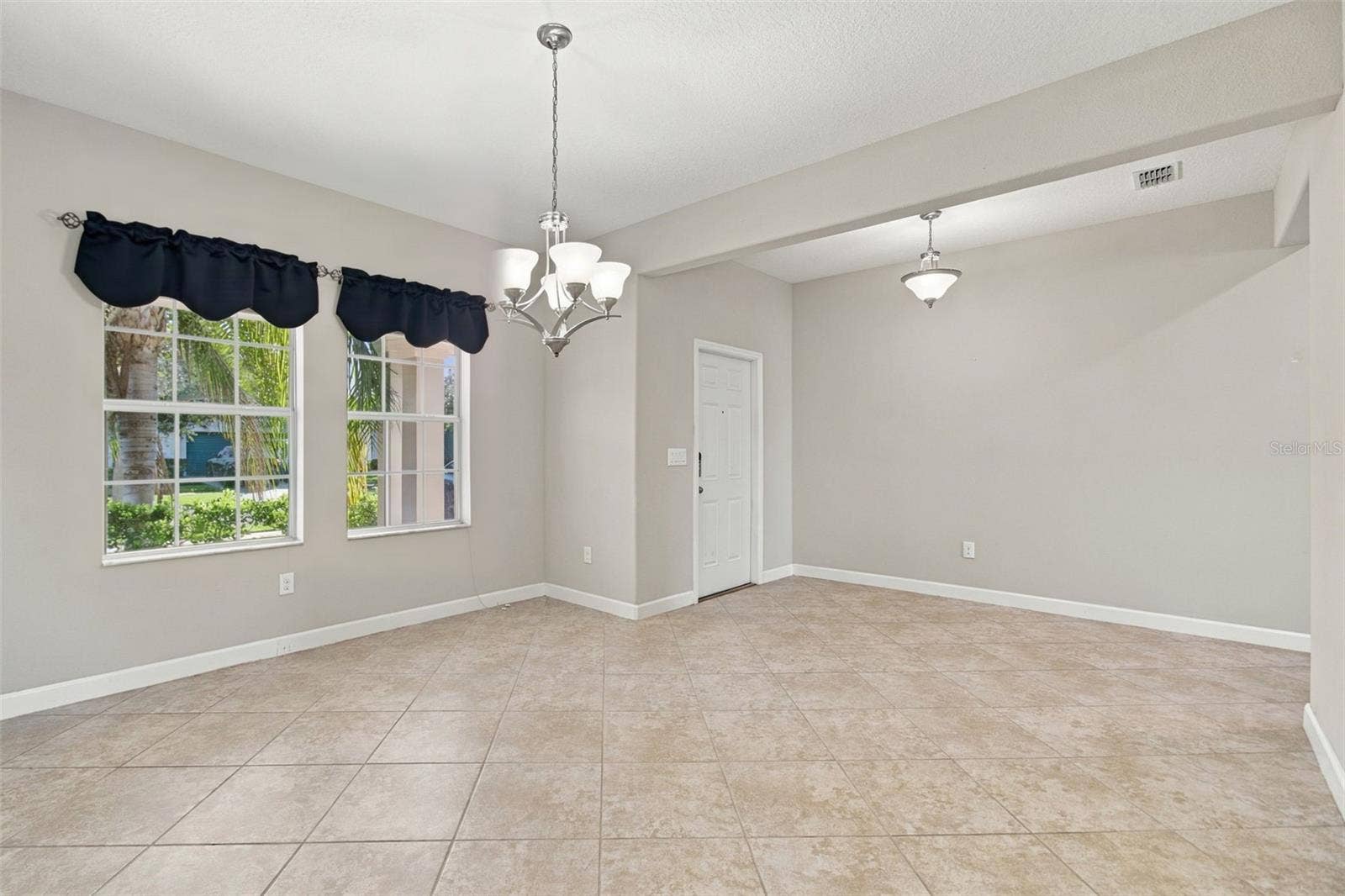 12317 BALLENTRAE FOREST DRIVE, Riverview, FL 33579 12317 BALLENTRAE FOREST DRIVE, Riverview, FL 33579