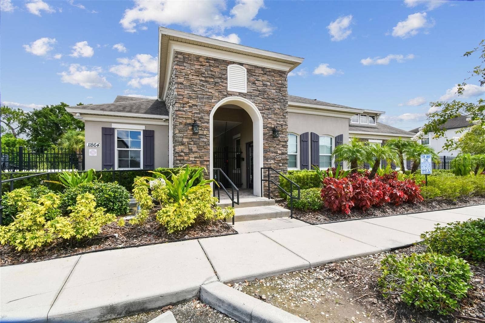12317 BALLENTRAE FOREST DRIVE, Riverview, FL 33579 12317 BALLENTRAE FOREST DRIVE, Riverview, FL 33579