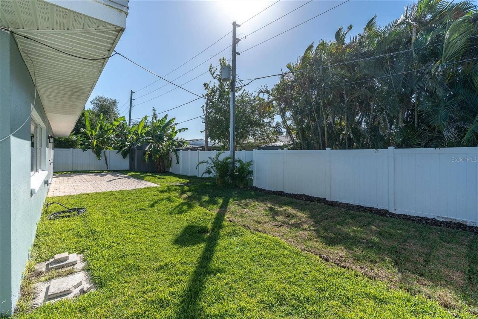 14968 IMPERIAL POINT DRIVE N, Largo, FL 33774 14968 IMPERIAL POINT DRIVE N, Largo, FL 33774