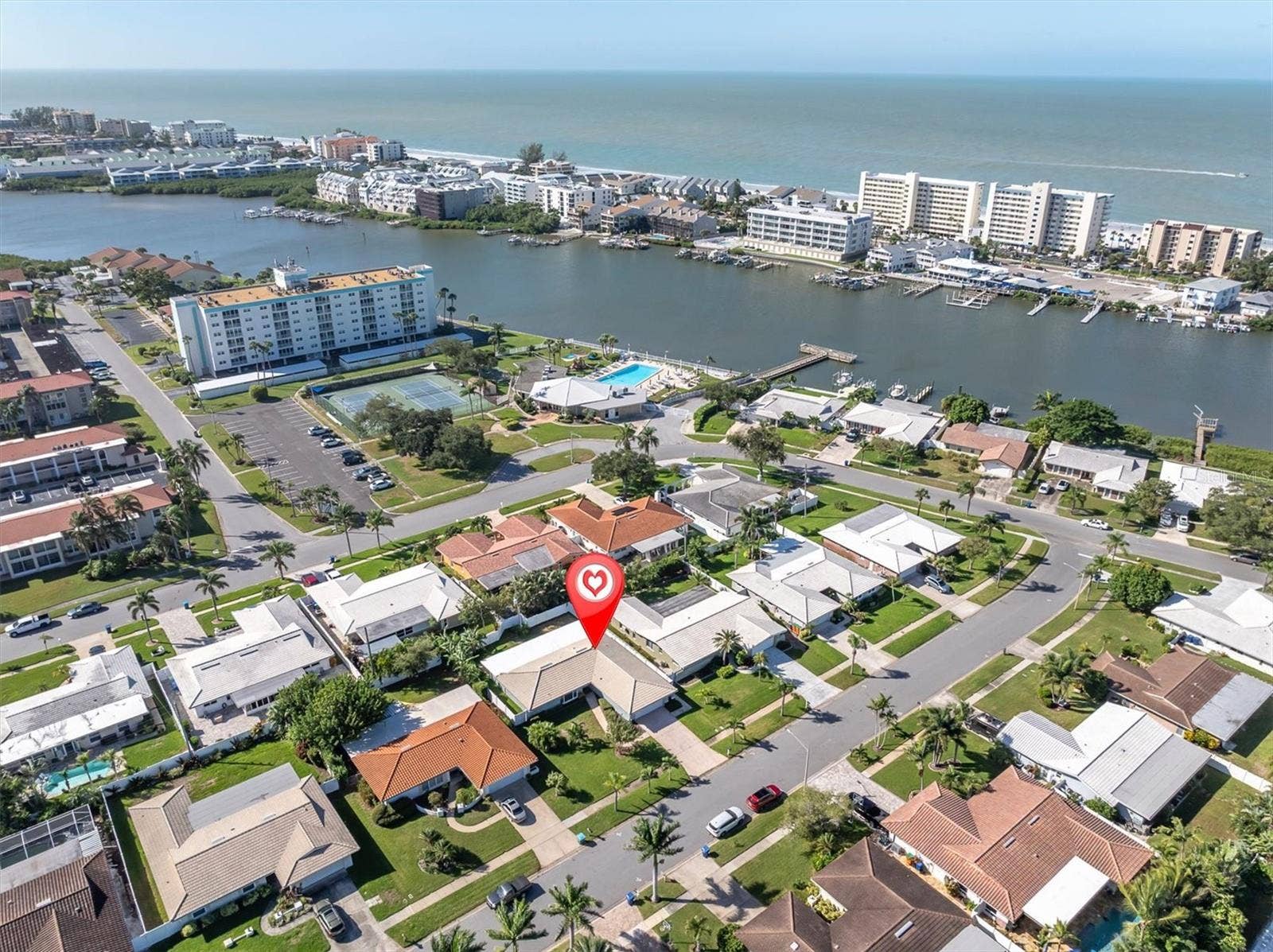 14968 IMPERIAL POINT DRIVE N, Largo, FL 33774 14968 IMPERIAL POINT DRIVE N, Largo, FL 33774