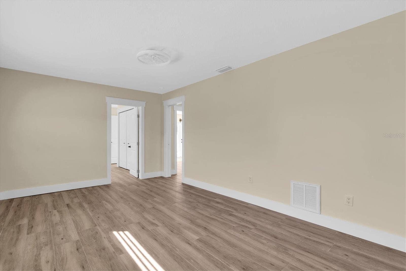 14968 IMPERIAL POINT DRIVE N, Largo, FL 33774 14968 IMPERIAL POINT DRIVE N, Largo, FL 33774