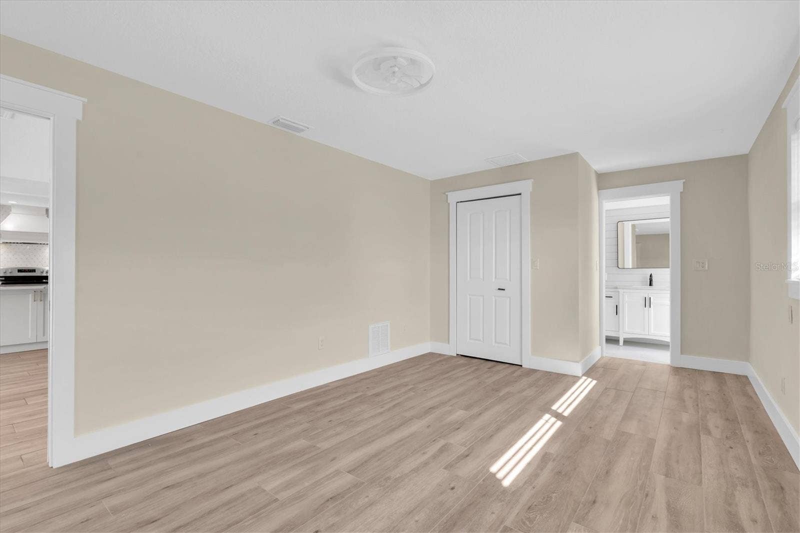 14968 IMPERIAL POINT DRIVE N, Largo, FL 33774 14968 IMPERIAL POINT DRIVE N, Largo, FL 33774