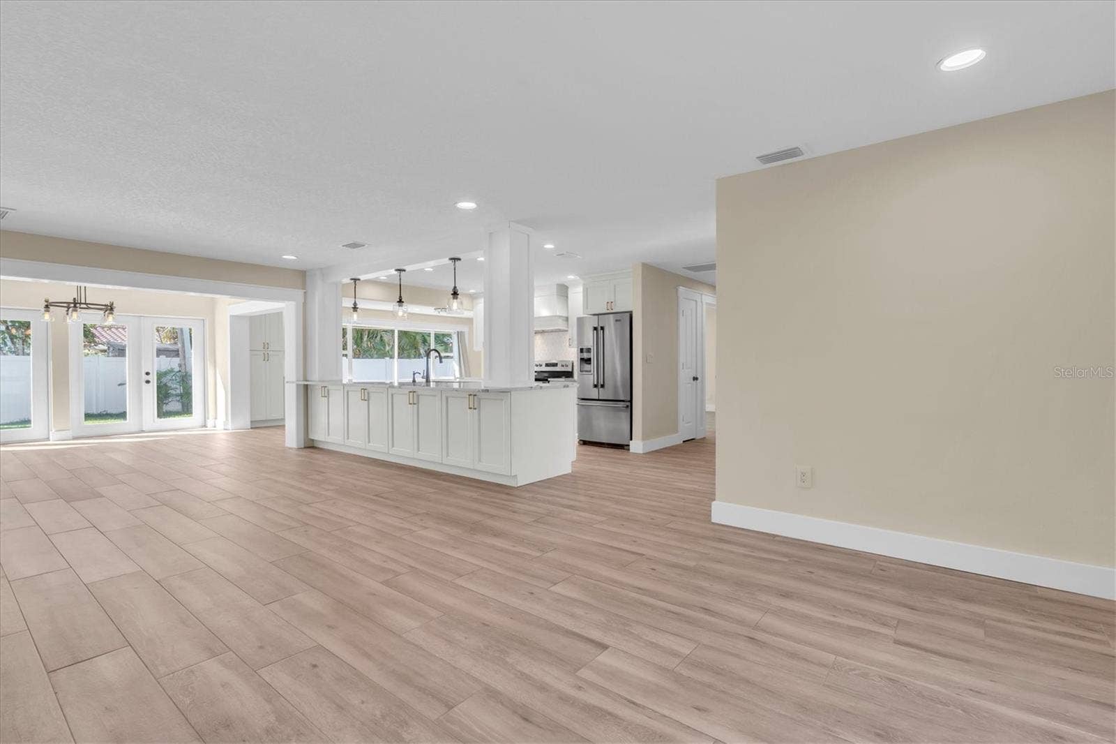 14968 IMPERIAL POINT DRIVE N, Largo, FL 33774 14968 IMPERIAL POINT DRIVE N, Largo, FL 33774