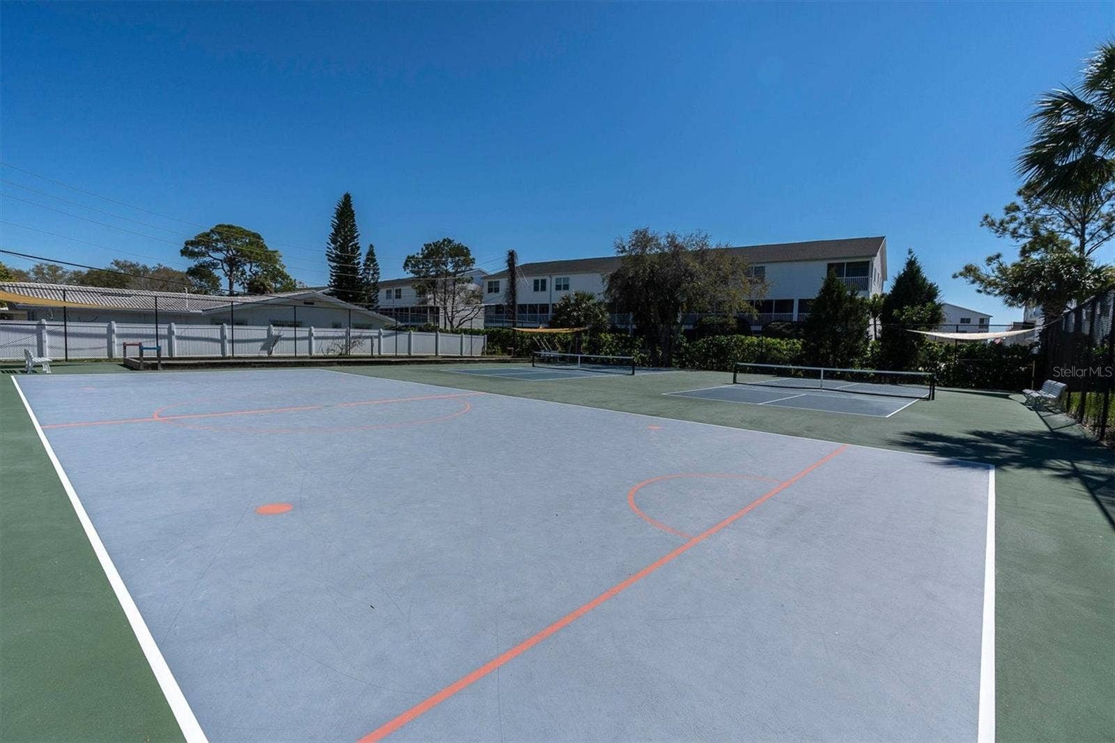 14968 IMPERIAL POINT DRIVE N, Largo, FL 33774 14968 IMPERIAL POINT DRIVE N, Largo, FL 33774