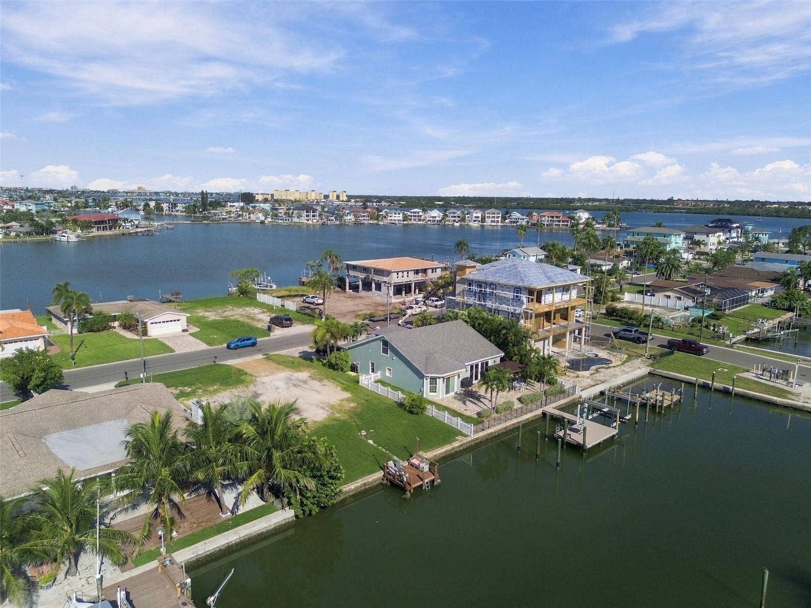 553 CRYSTAL DRIVE, Madeira Beach, FL 33708 553 CRYSTAL DRIVE, Madeira Beach, FL 33708