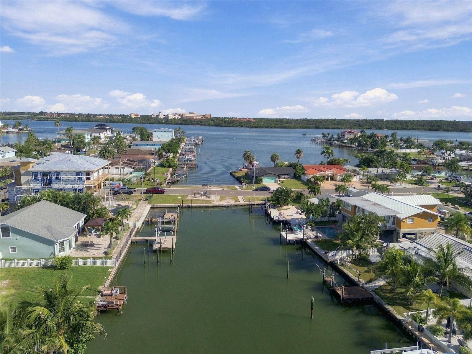 553 CRYSTAL DRIVE, Madeira Beach, FL 33708 553 CRYSTAL DRIVE, Madeira Beach, FL 33708