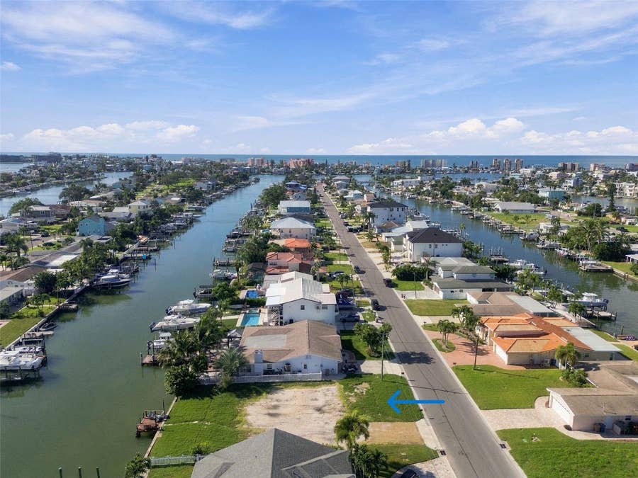 Property photo for 553 CRYSTAL DRIVE, Madeira Beach, FL