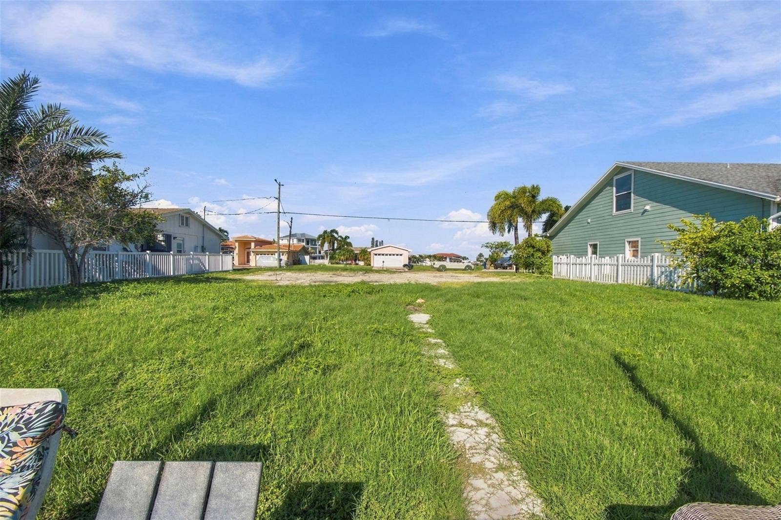 553 CRYSTAL DRIVE, Madeira Beach, FL 33708 553 CRYSTAL DRIVE, Madeira Beach, FL 33708