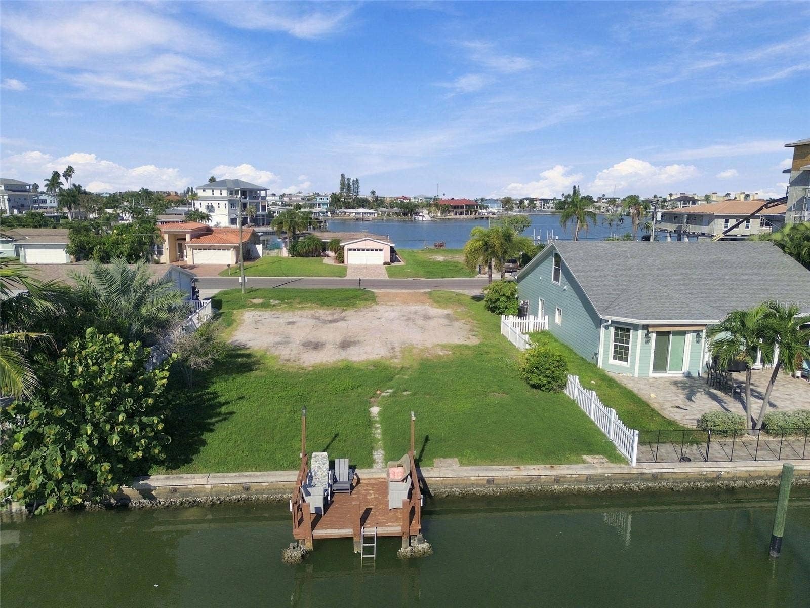 553 CRYSTAL DRIVE, Madeira Beach, FL 33708 553 CRYSTAL DRIVE, Madeira Beach, FL 33708