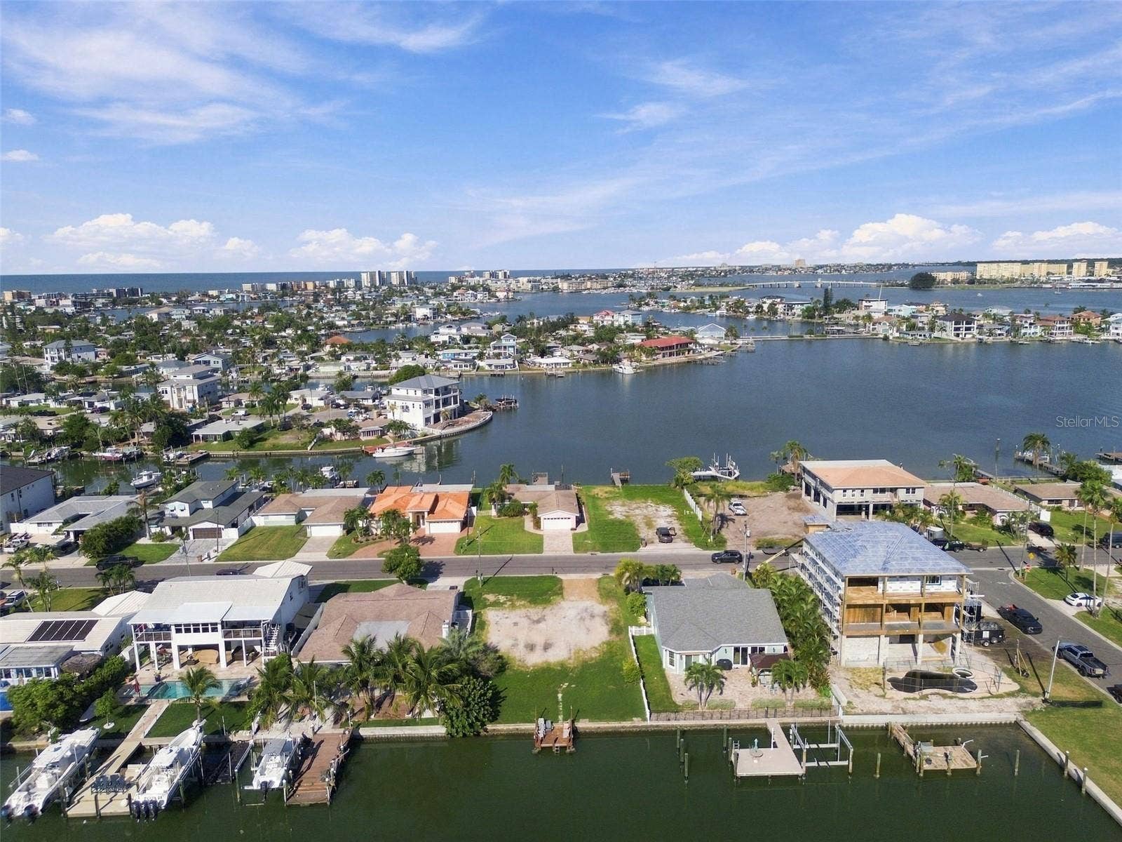 553 CRYSTAL DRIVE, Madeira Beach, FL 33708 553 CRYSTAL DRIVE, Madeira Beach, FL 33708