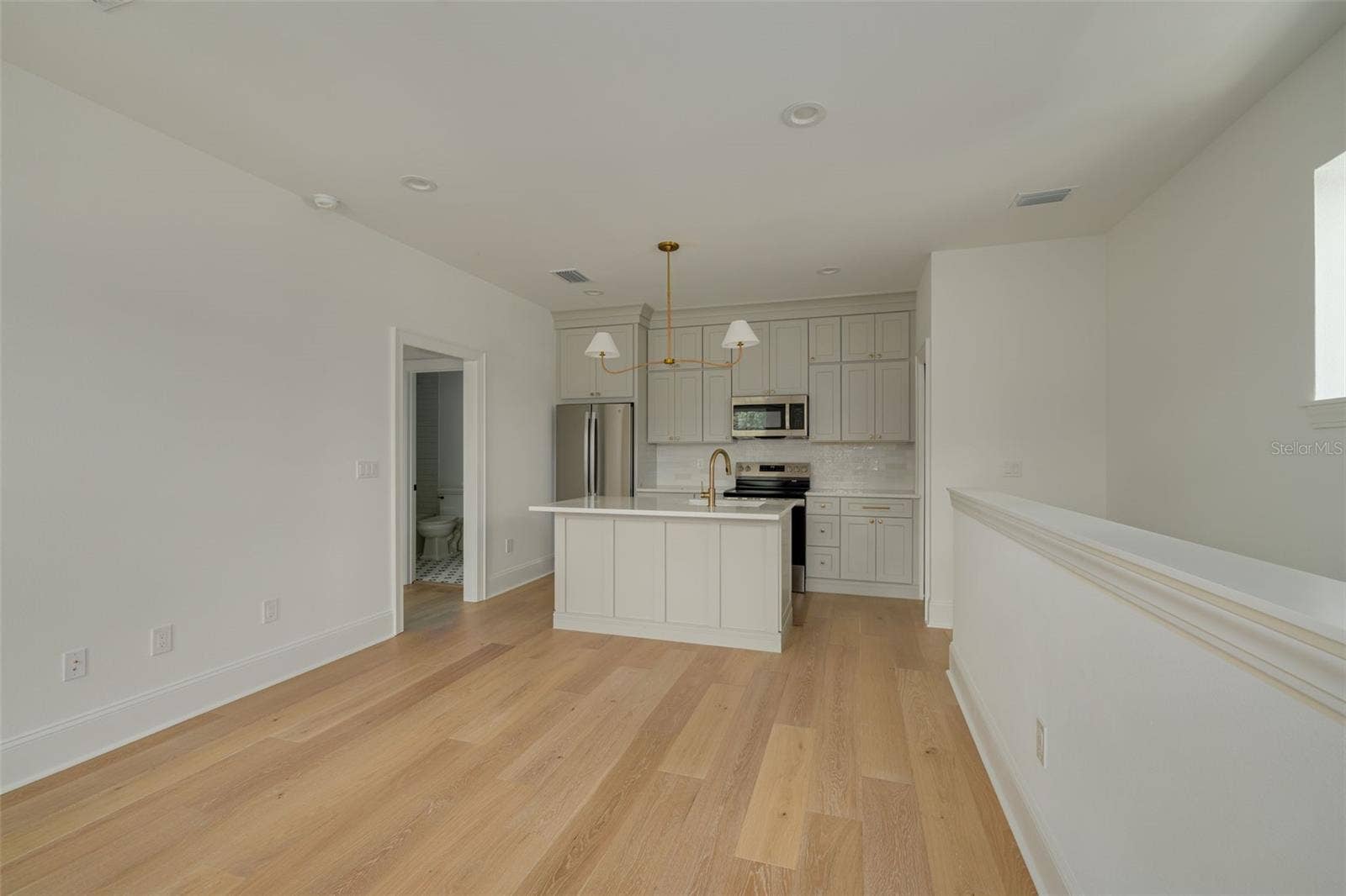 808 39TH AVENUE NE, St Petersburg, FL 33703 Accessory Dwelling Unit