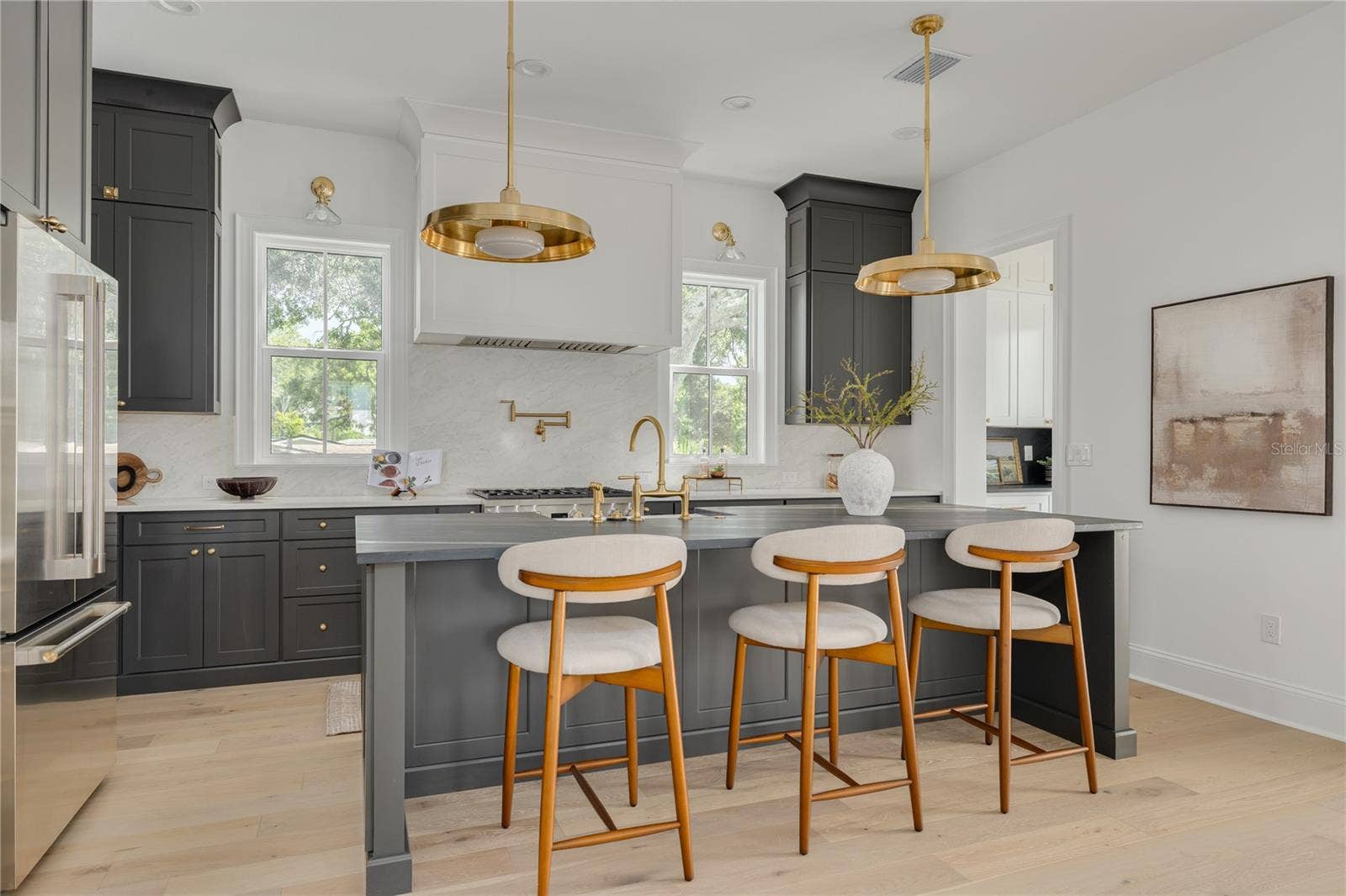 808 39TH AVENUE NE, St Petersburg, FL 33703 808 39TH AVENUE NE, St Petersburg, FL 33703