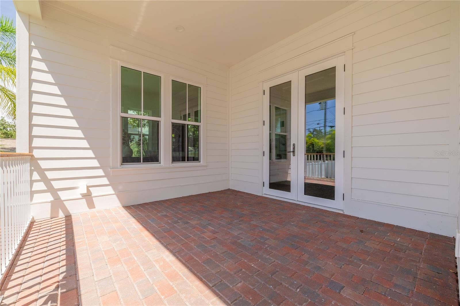 808 39TH AVENUE NE, St Petersburg, FL 33703 808 39TH AVENUE NE, St Petersburg, FL 33703