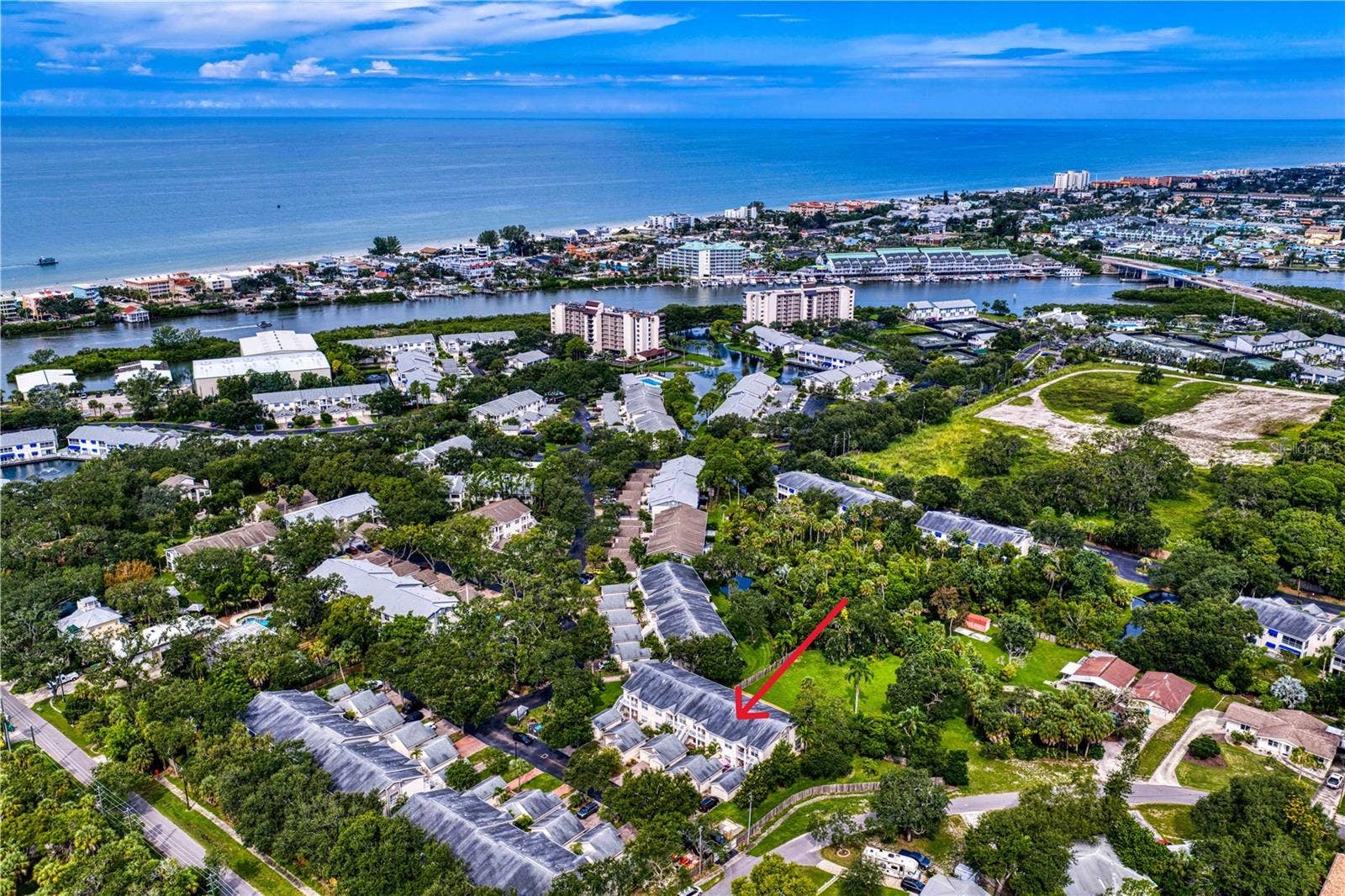 11301 HARBOR WAY, #1744, Largo, FL 33774 Location, location, location