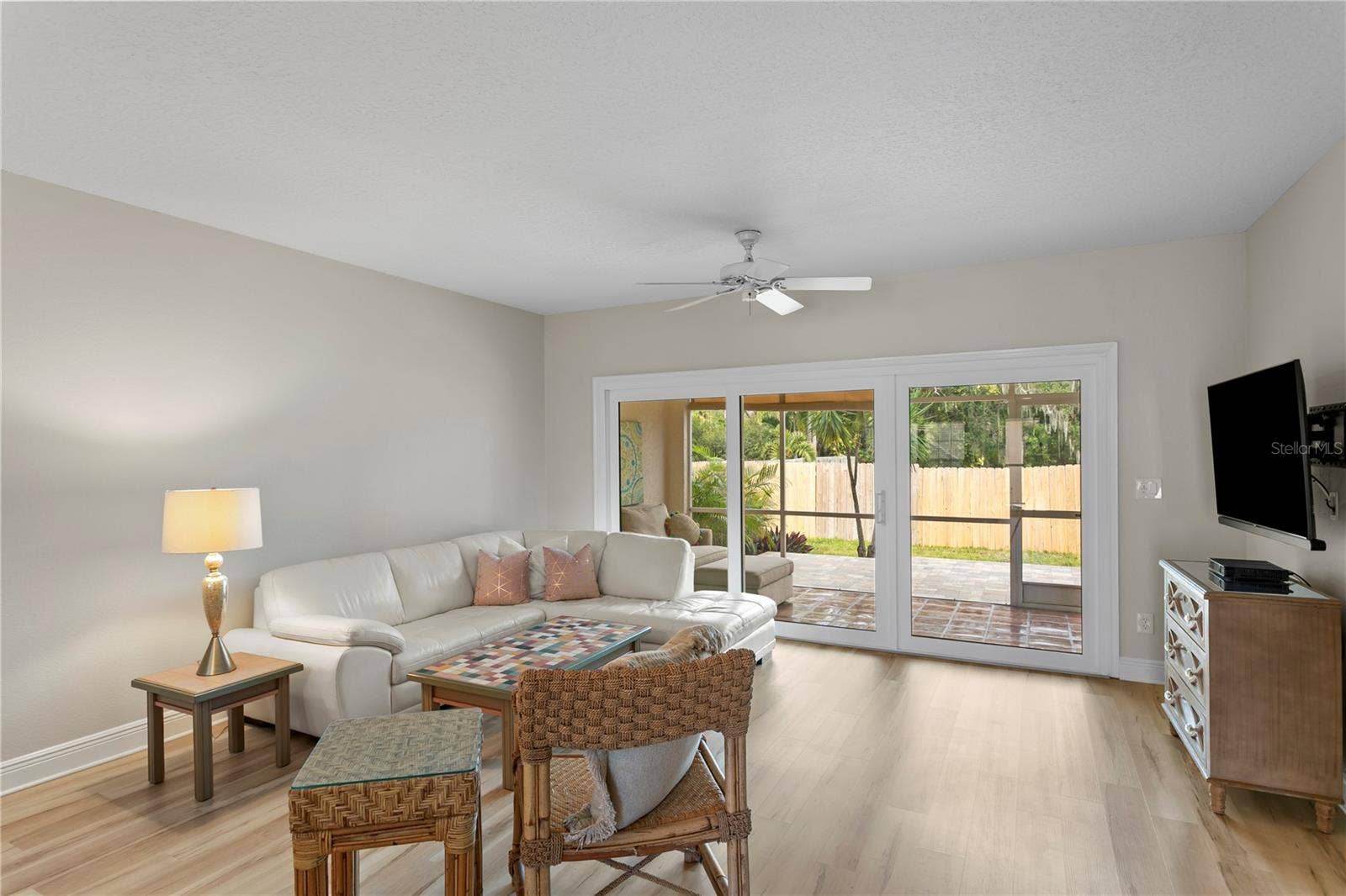 11301 HARBOR WAY, #1744, Largo, FL 33774 Generous Living Space
