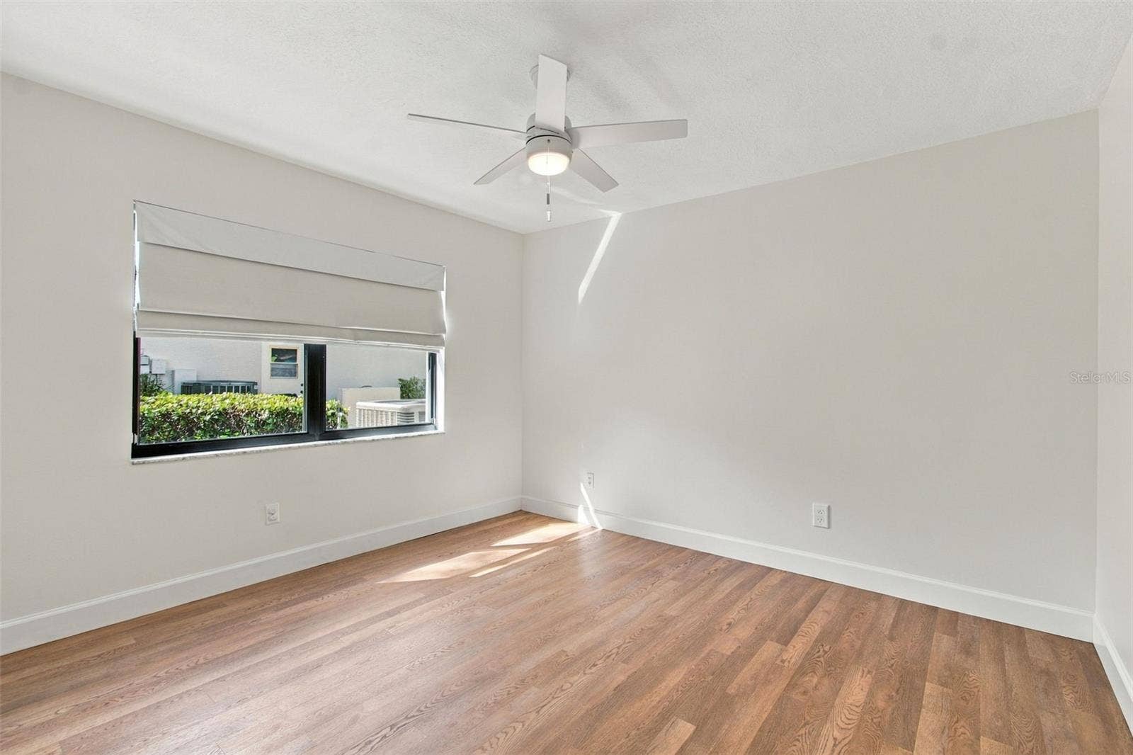 16102 ANCROFT COURT, Tampa, FL 33647 16102 ANCROFT COURT, Tampa, FL 33647