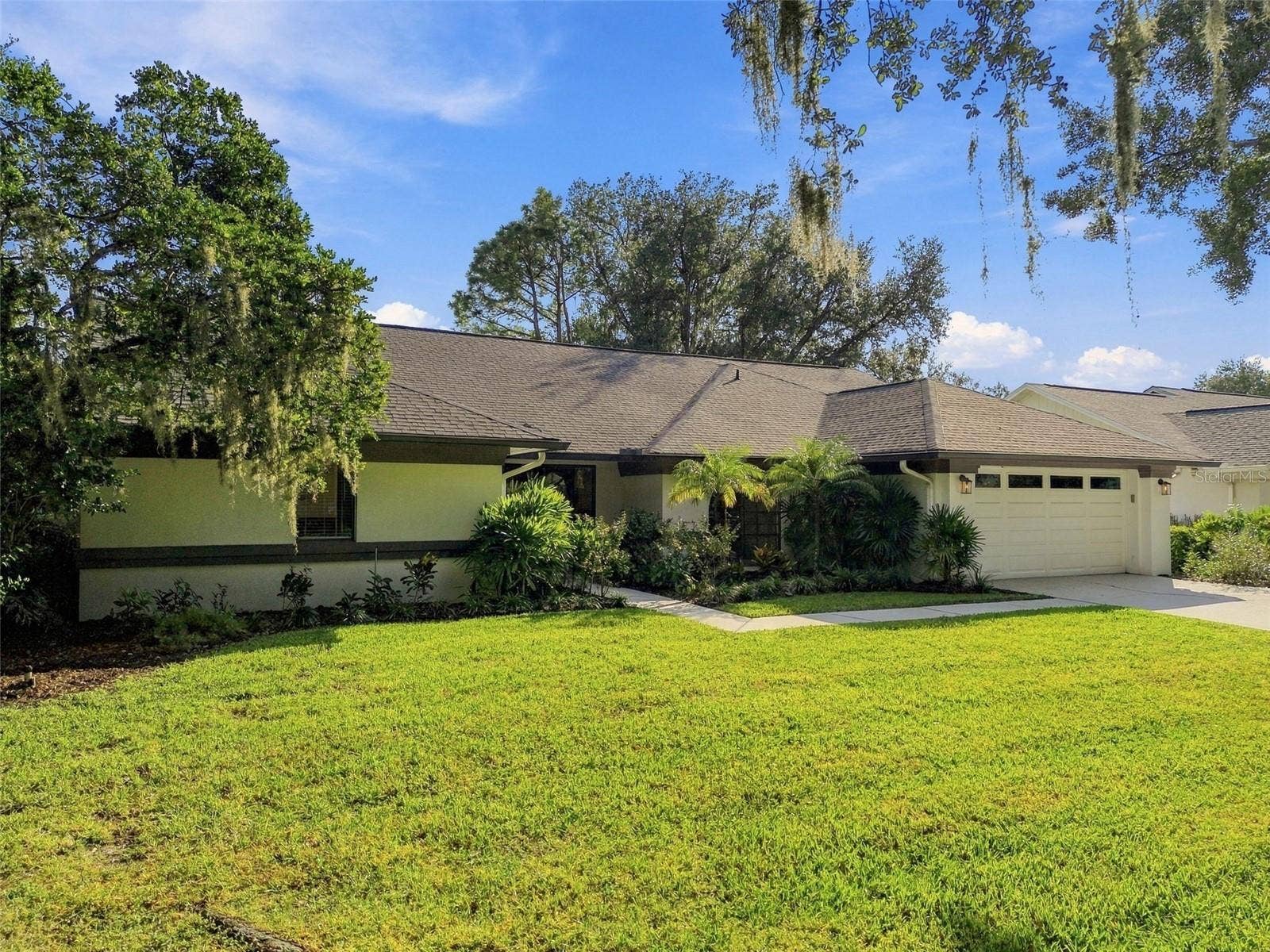 16102 ANCROFT COURT, Tampa, FL 33647 16102 ANCROFT COURT, Tampa, FL 33647