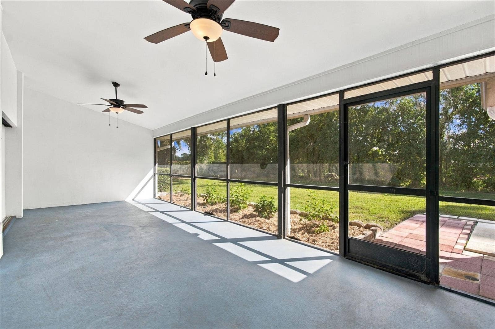 16102 ANCROFT COURT, Tampa, FL 33647 16102 ANCROFT COURT, Tampa, FL 33647