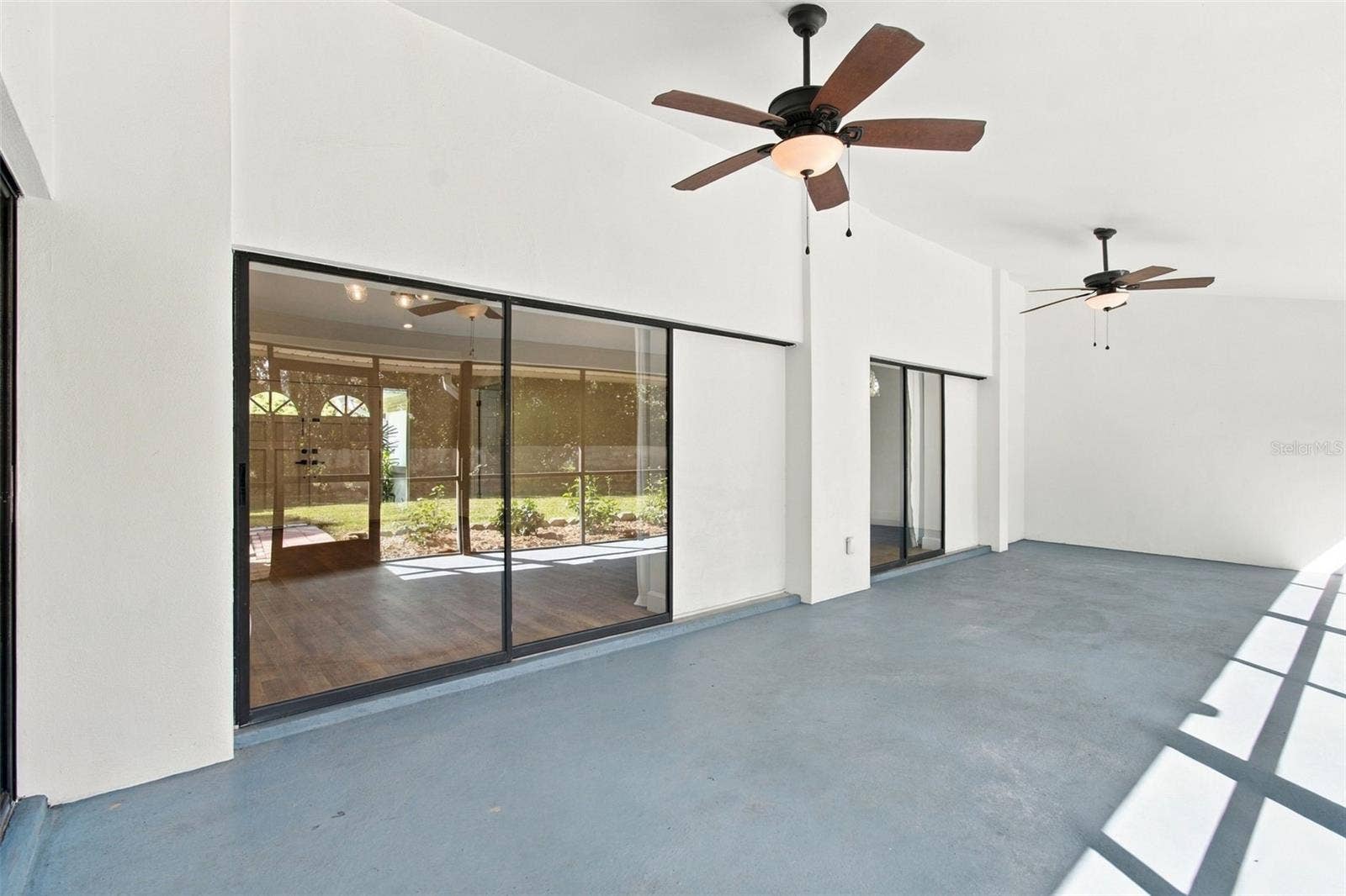 16102 ANCROFT COURT, Tampa, FL 33647 16102 ANCROFT COURT, Tampa, FL 33647