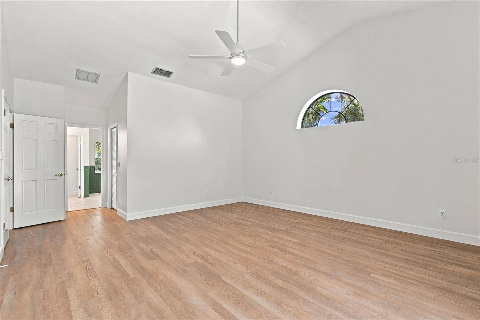 16102 ANCROFT COURT, Tampa, FL 33647 16102 ANCROFT COURT, Tampa, FL 33647
