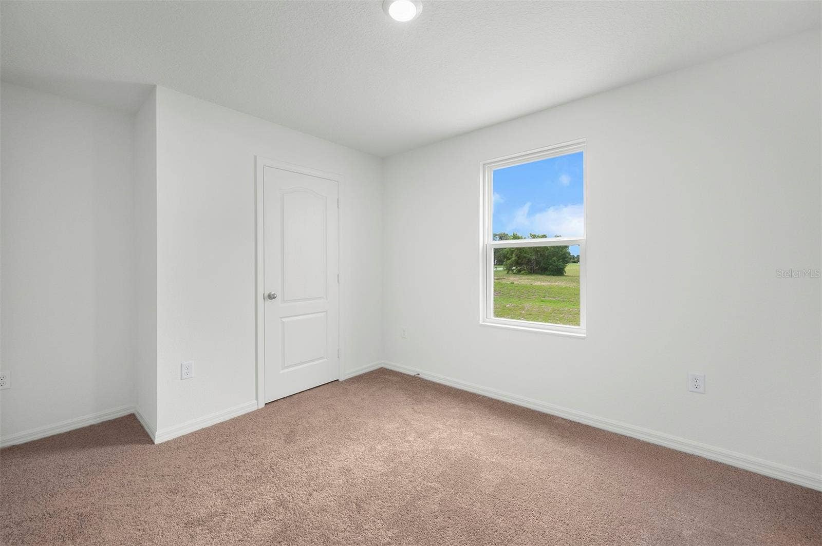 13280 TULA LOOP, Astatula, FL 34705 13280 TULA LOOP, Astatula, FL 34705