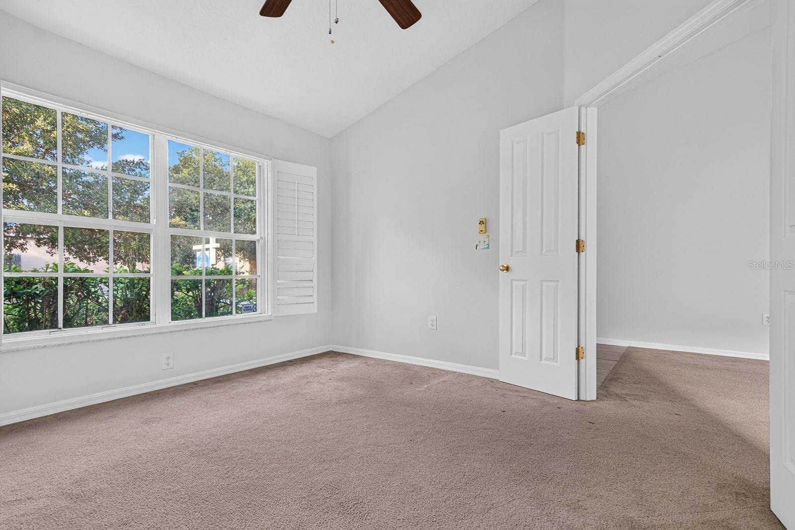 10527 SAN TRAVASO DRIVE, Tampa, FL 33647 Office/Den