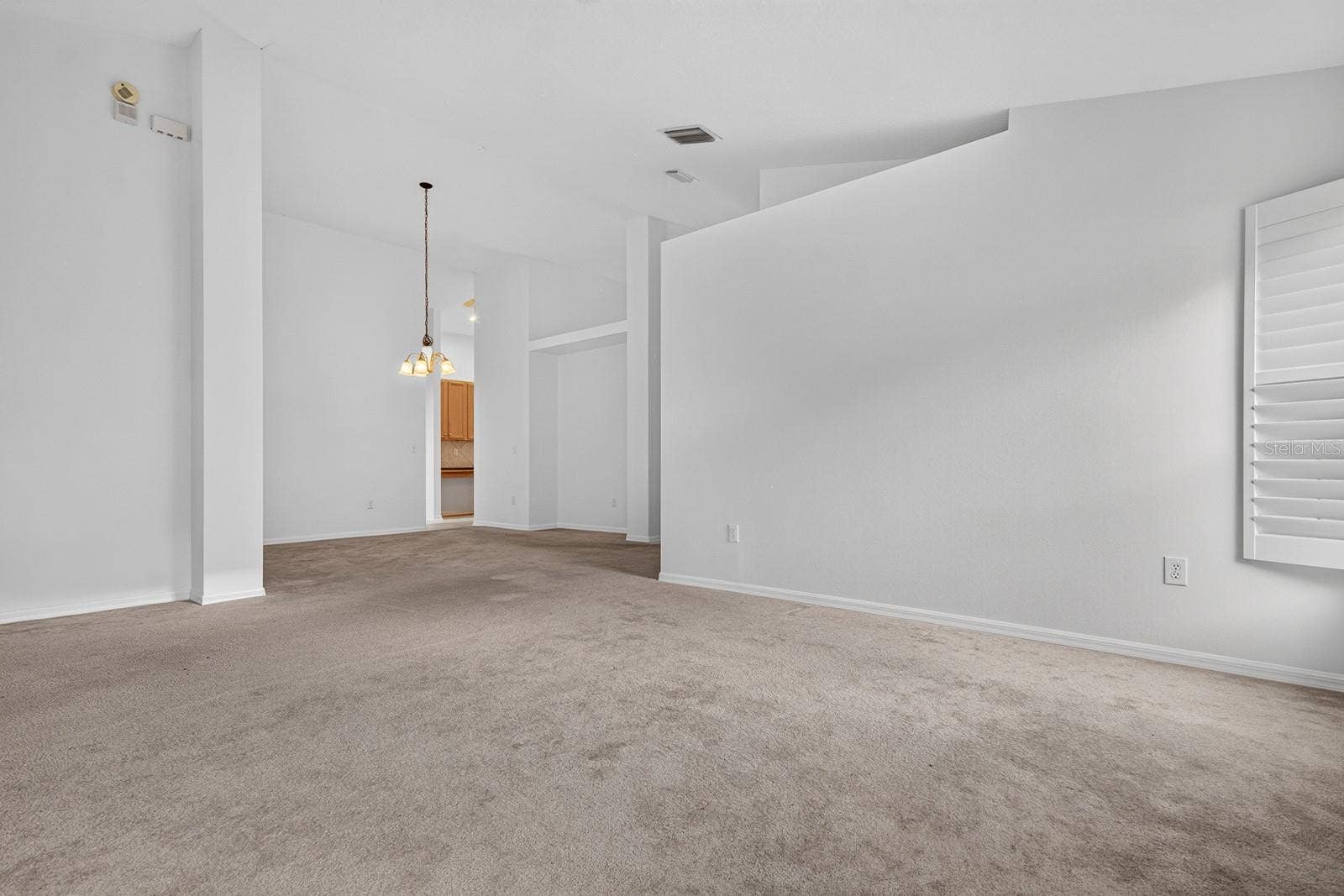 10527 SAN TRAVASO DRIVE, Tampa, FL 33647 Dining Room