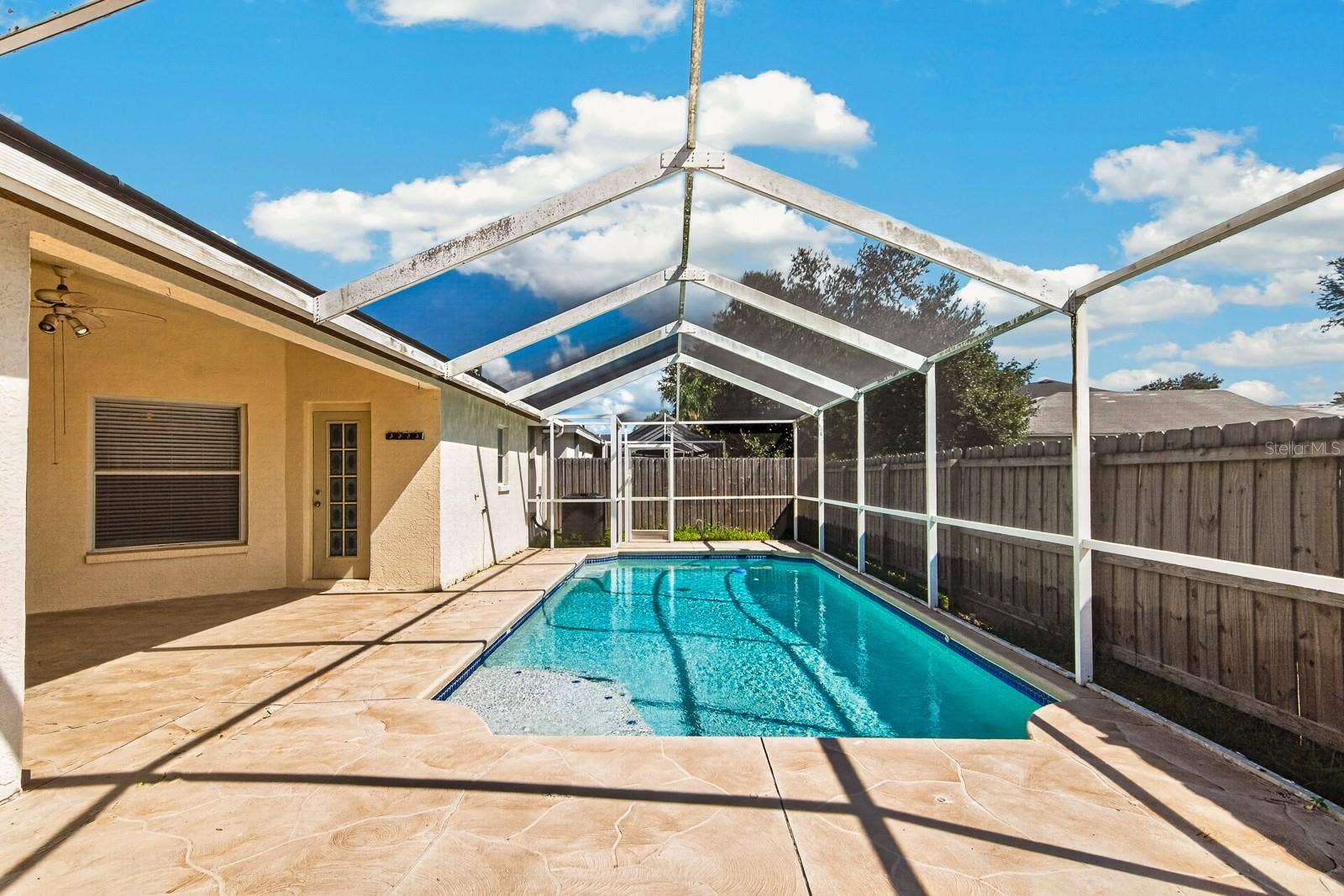 10527 SAN TRAVASO DRIVE, Tampa, FL 33647 Patio/Pool