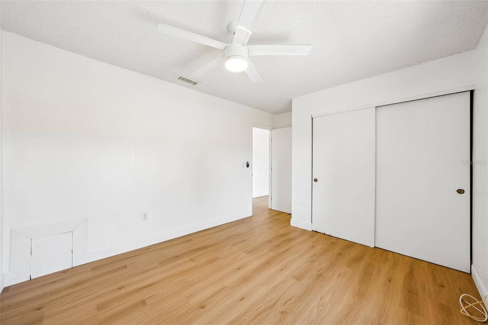 4100 45TH AVENUE N, St Petersburg, FL 33714 2nd bedroom unit 2
