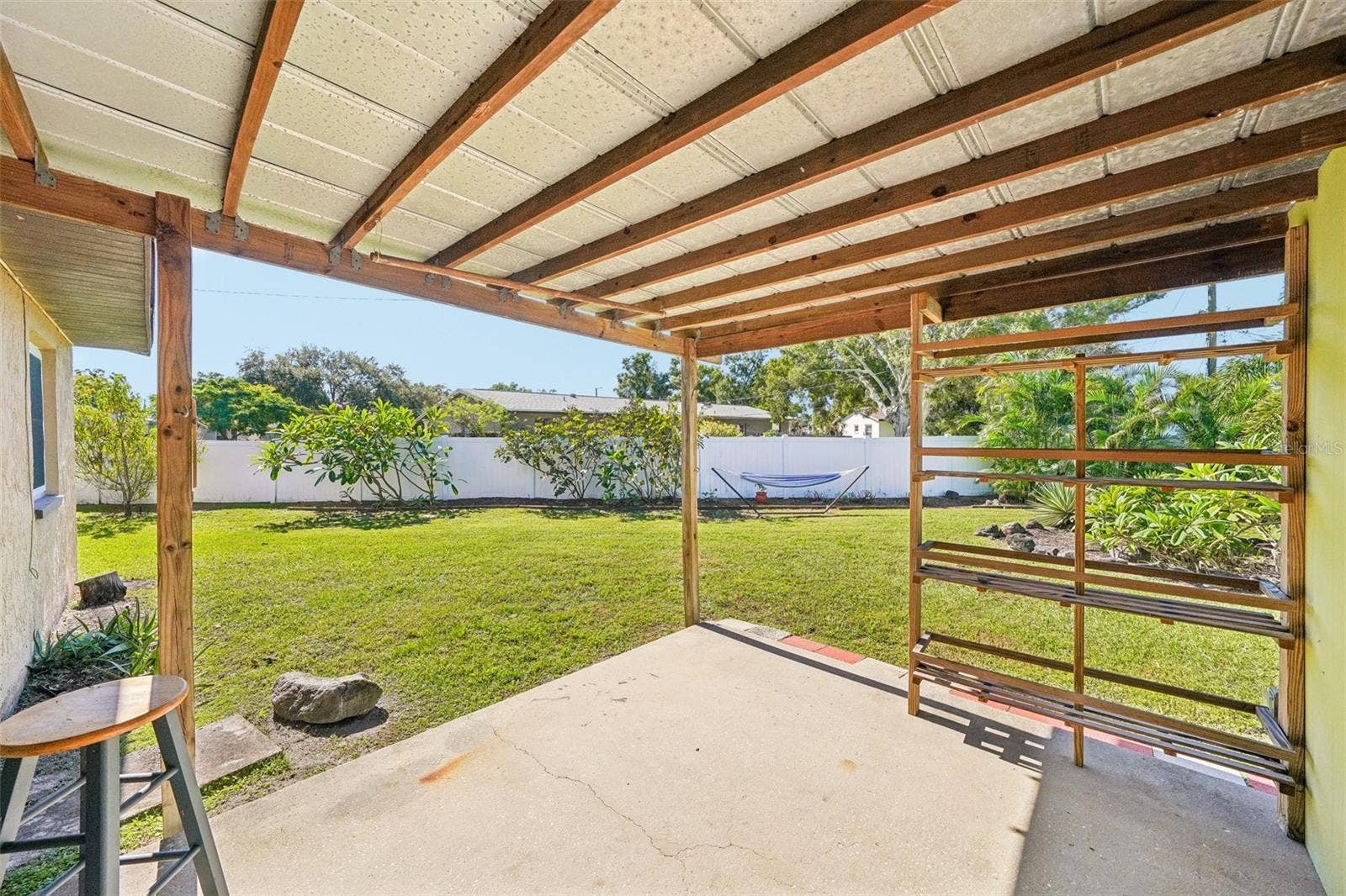 4100 45TH AVENUE N, St Petersburg, FL 33714 Unit 2 covered outdoor area