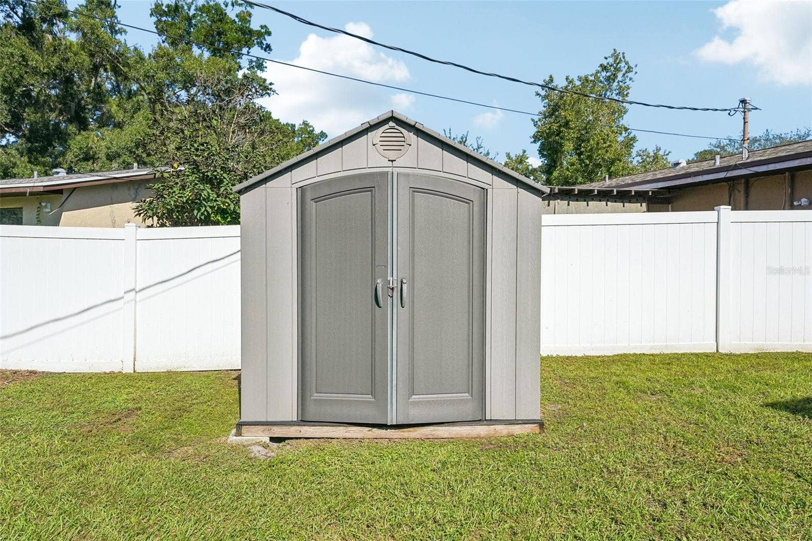 4100 45TH AVENUE N, St Petersburg, FL 33714 Unit 2 shed for storage