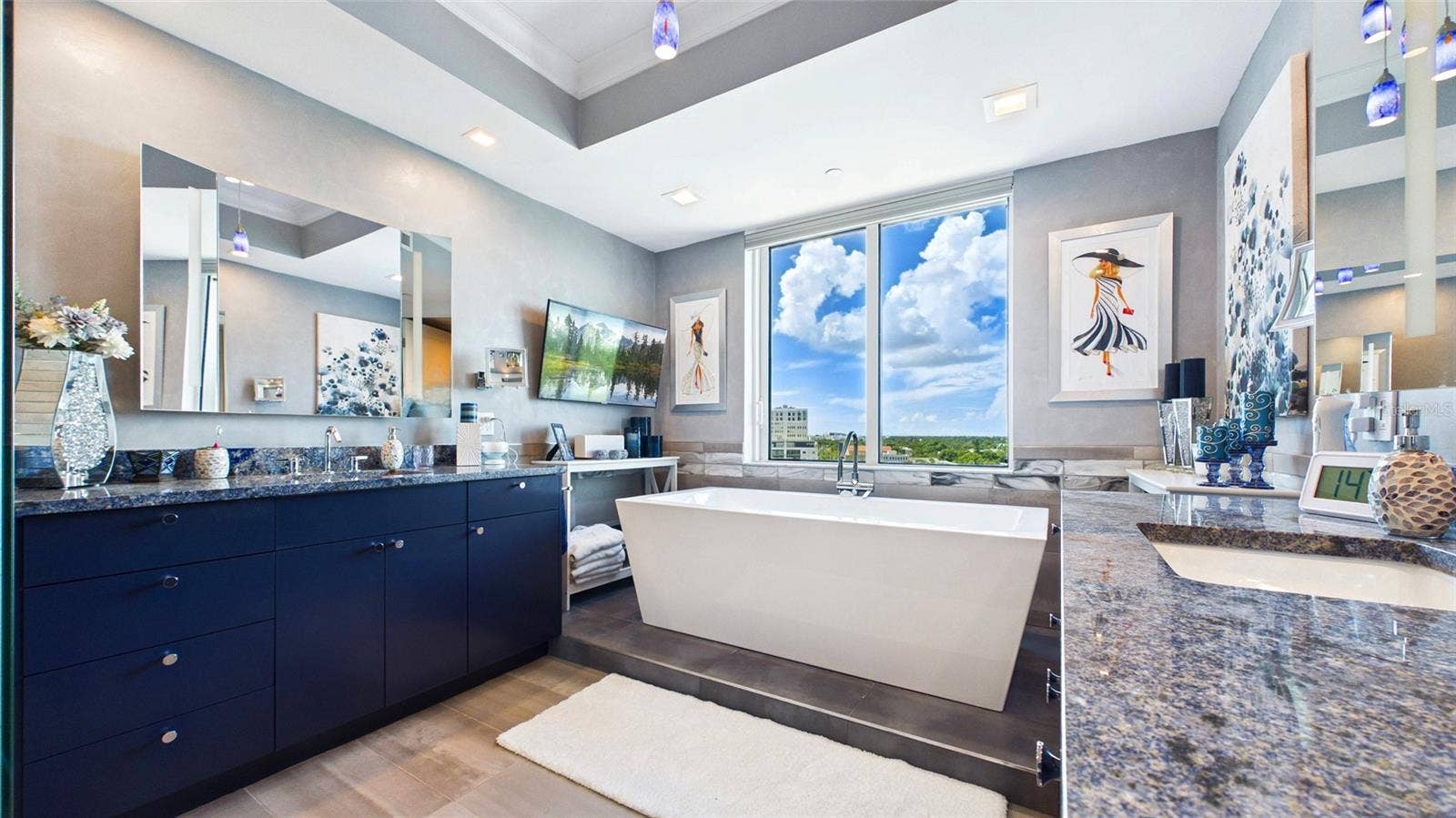 400 BEACH DRIVE NE, #1101, St Petersburg, FL 33701 400 BEACH DRIVE NE, #1101, St Petersburg, FL 33701