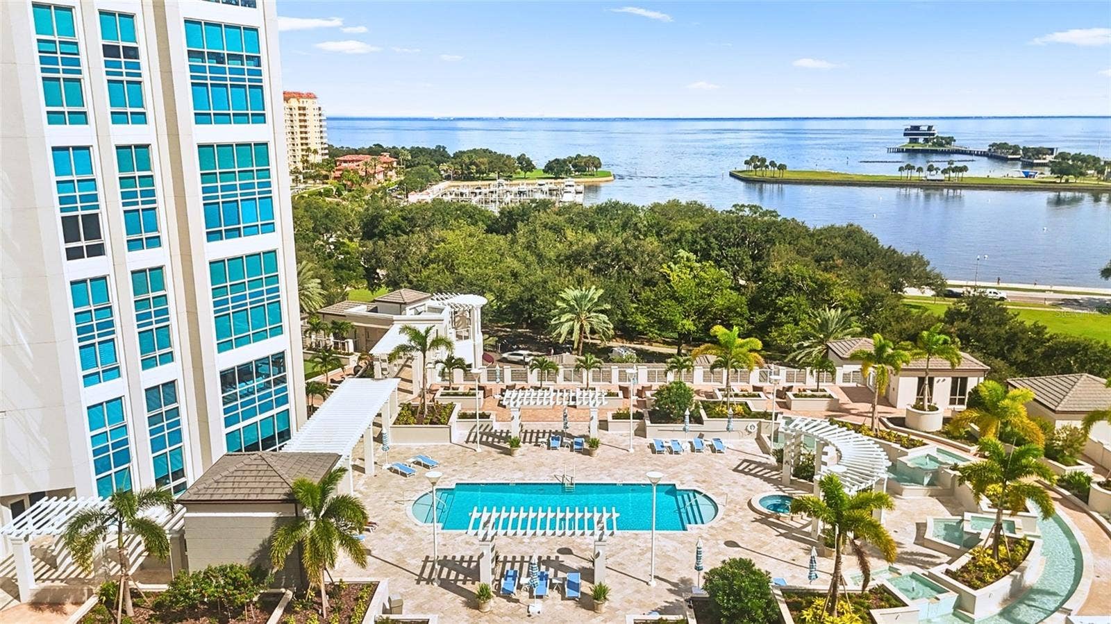 400 BEACH DRIVE NE, #1101, St Petersburg, FL 33701 400 BEACH DRIVE NE, #1101, St Petersburg, FL 33701