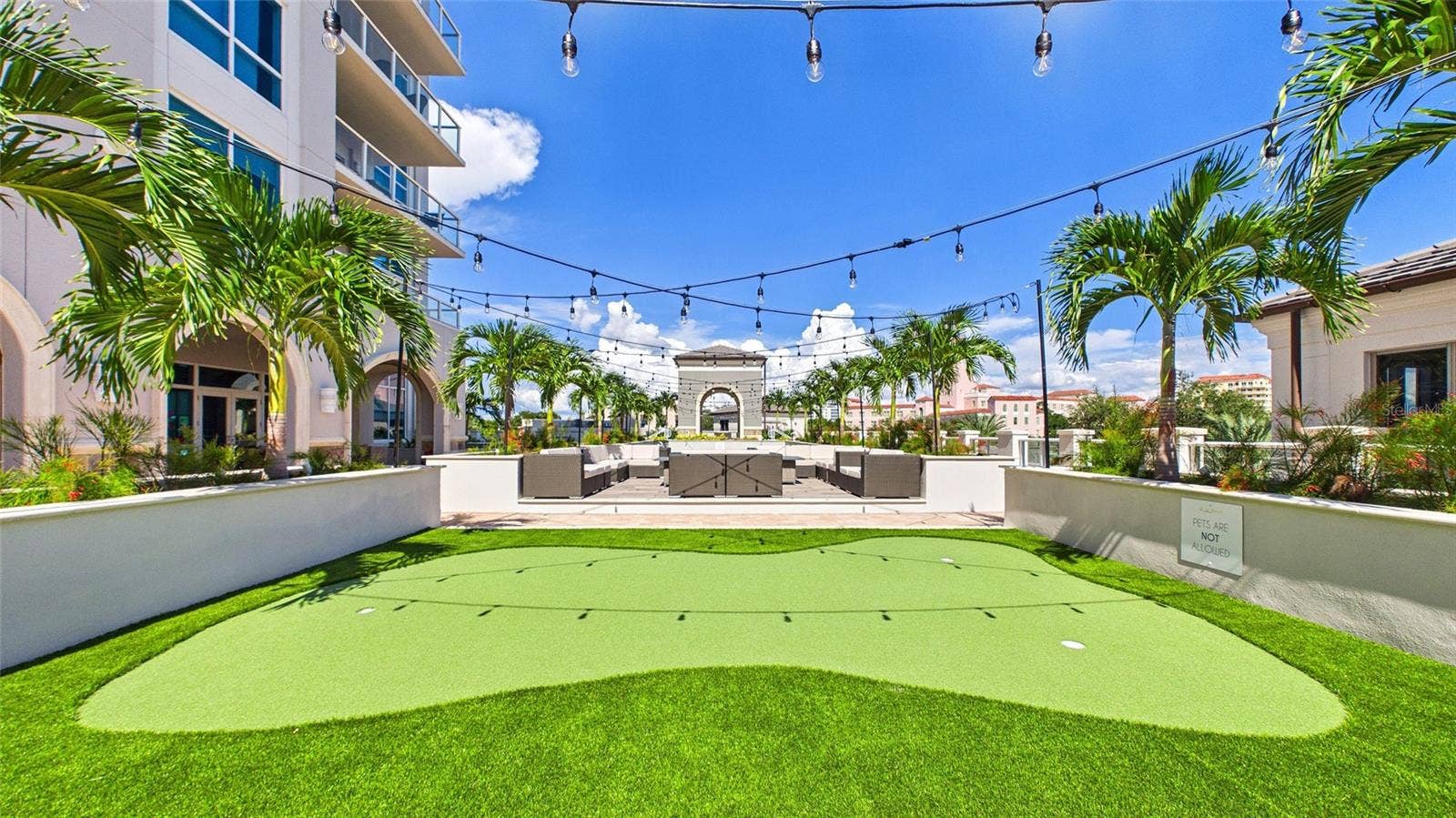 400 BEACH DRIVE NE, #1101, St Petersburg, FL 33701 400 BEACH DRIVE NE, #1101, St Petersburg, FL 33701